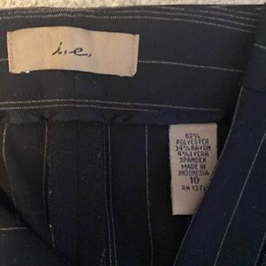 I E brand black and beige pin striped dress pants. Size 10.